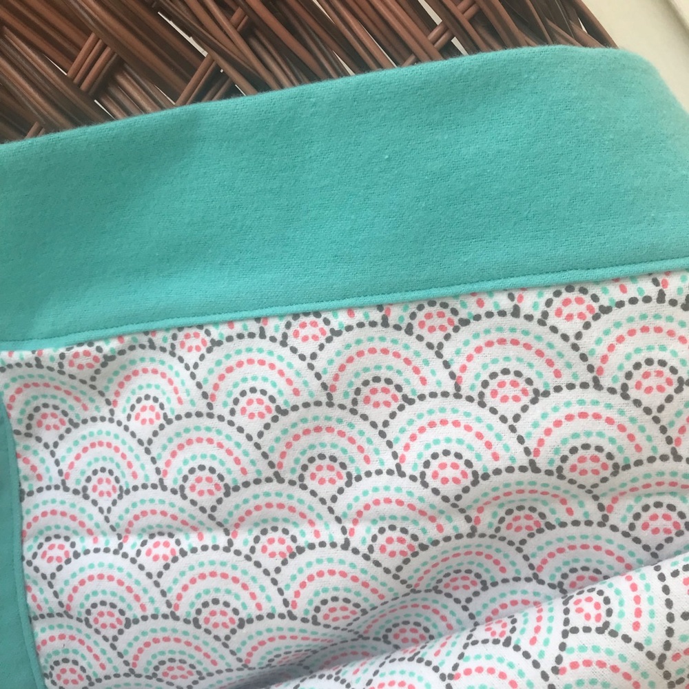 Baby Blanket Flannel Rainbows - Picture 4 of 9